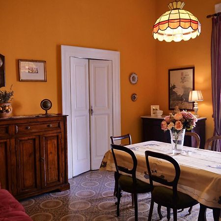 나폴리 Salotto Sommer B&B 외부 사진
