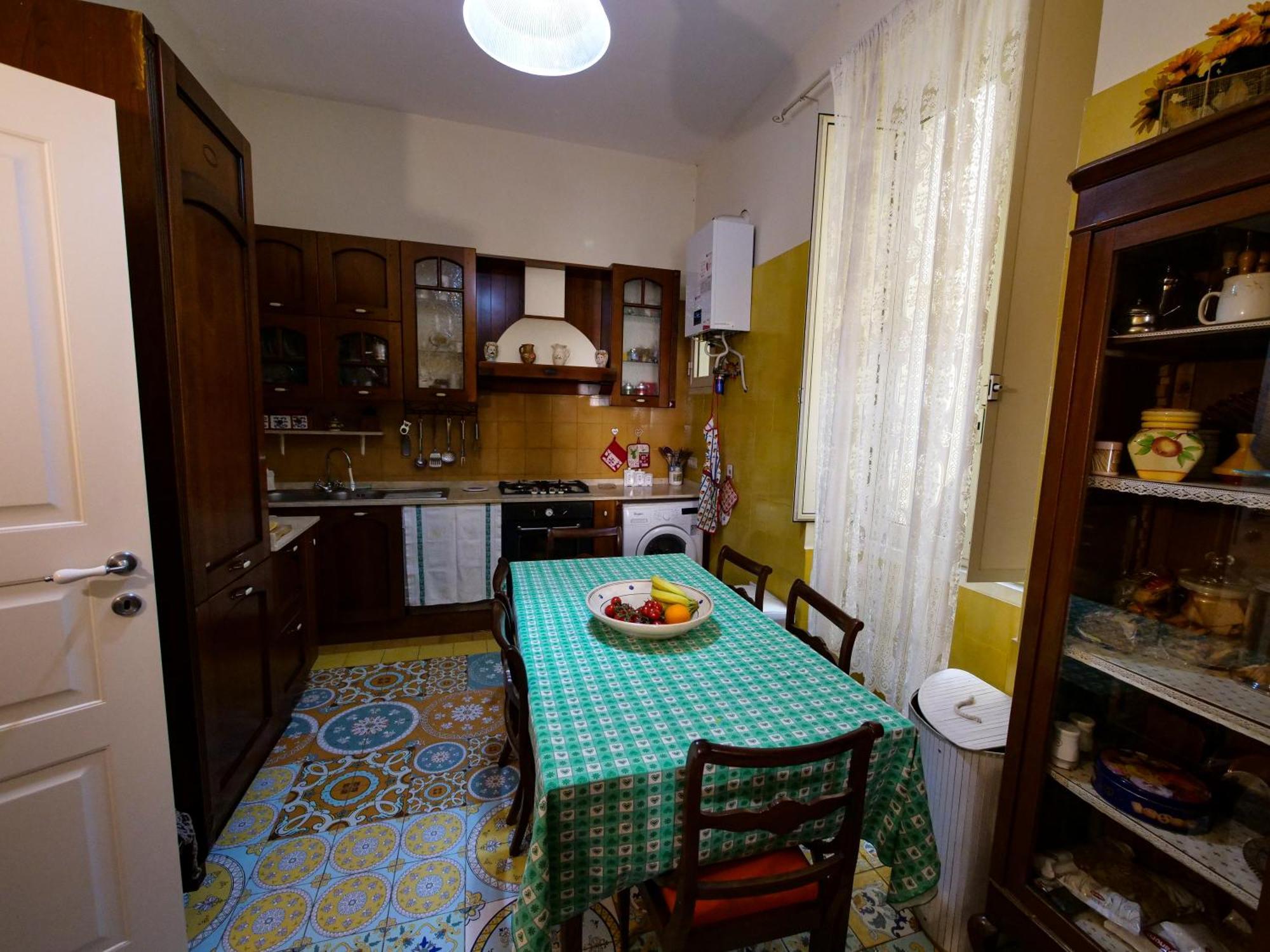나폴리 Salotto Sommer B&B 외부 사진