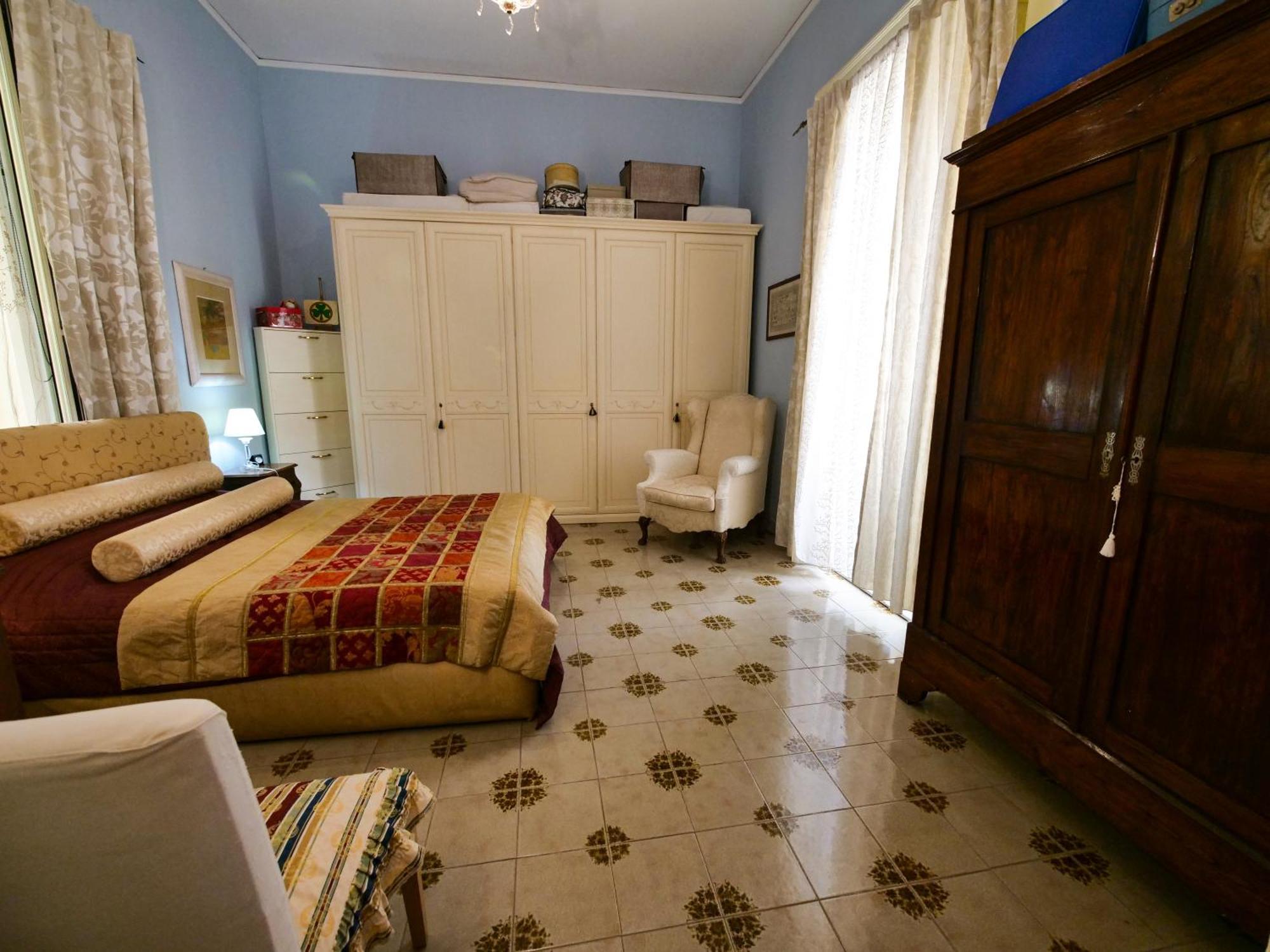 나폴리 Salotto Sommer B&B 외부 사진